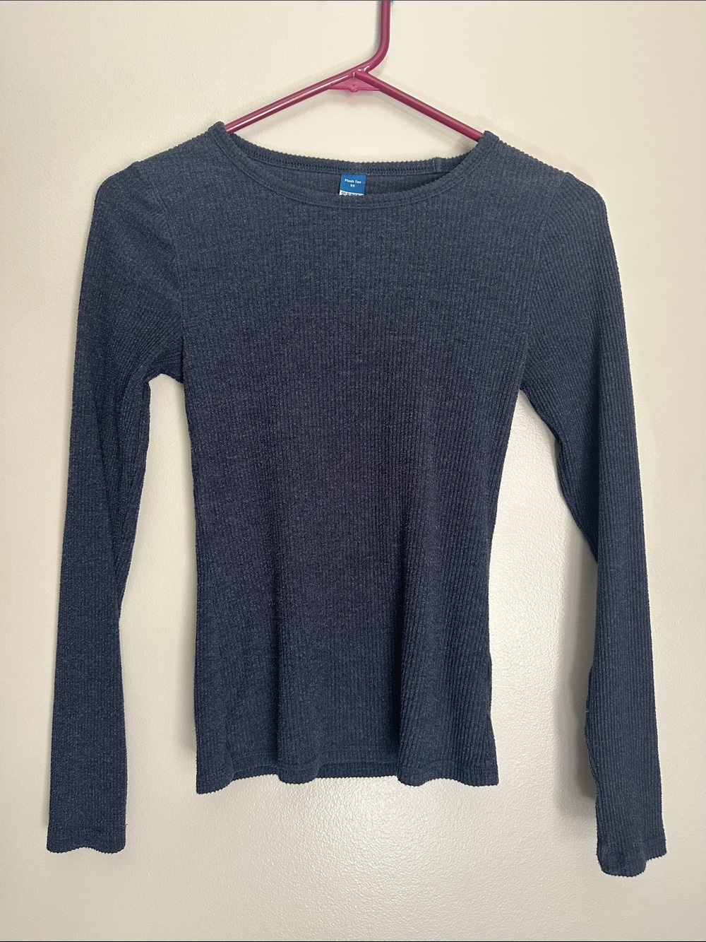 Old Navy Long-Sleeve Ribbed Navy Plush Tee